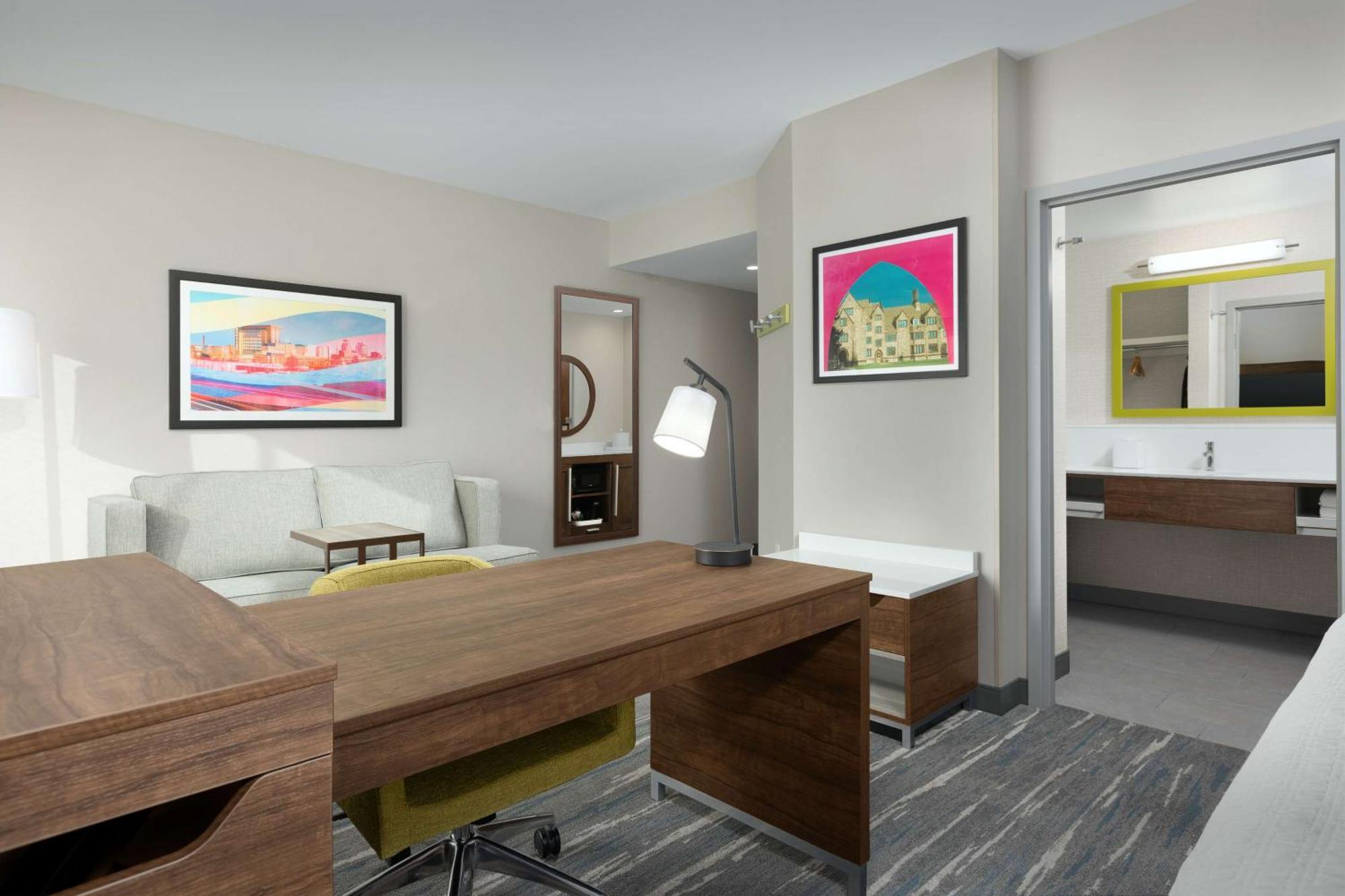 Hampton Inn & Suites Durham University Medical Center Экстерьер фото