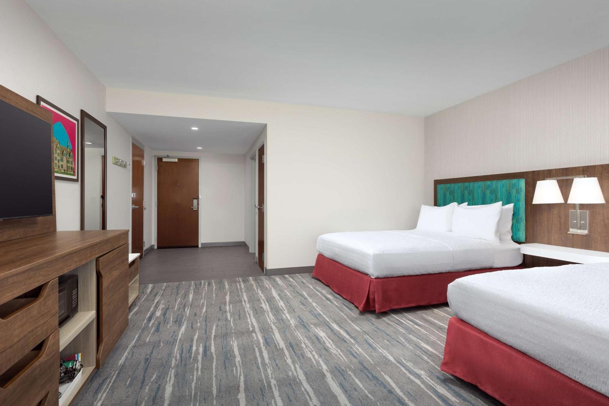 Hampton Inn & Suites Durham University Medical Center Экстерьер фото